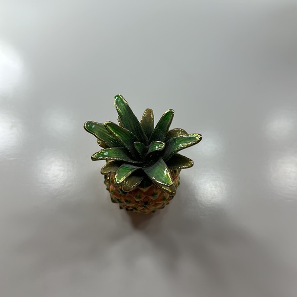 Pineapple Jewelry Box - Picture 2 of 6